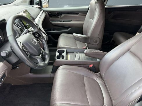 Used 2019 Honda Odyssey Elite image 5