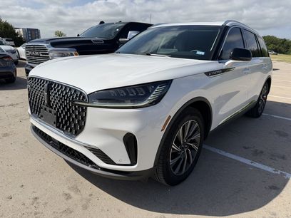 Used 2025 Lincoln Aviator 2WD