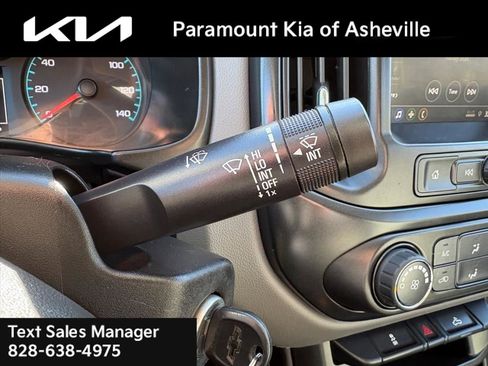 Used 2022 Chevrolet Colorado W/T image 24