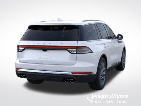 New 2026 Lincoln Aviator Reserve RWD image 8