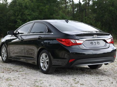 Used 2014 Hyundai Sonata GLS w/ Popular Equipment Group 2 FWD image 5