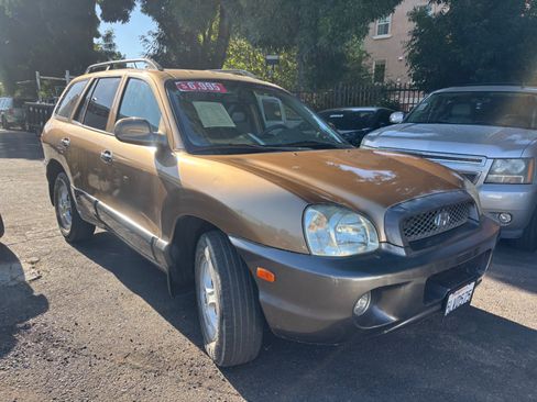 Used 2004 Hyundai Santa Fe GLS FWD image 3