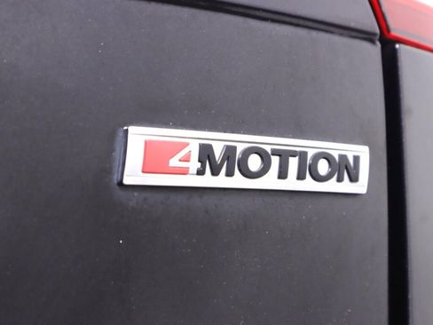 Used 2019 Volkswagen Tiguan SEL w/ 3rd Row Seat Package AWD/4WD image 42