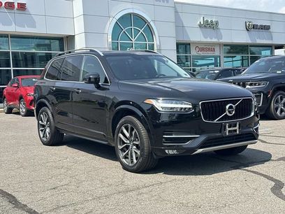 Used 2017 Volvo XC90 T6 Momentum w/ Vision Package