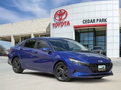 Used 2023 Hyundai Elantra SEL