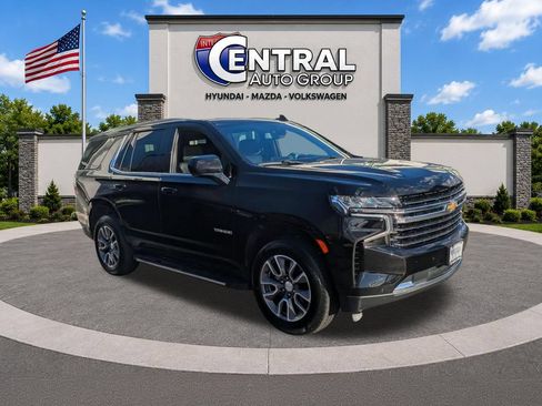 Used 2022 Chevrolet Tahoe LT AWD/4WD image 1