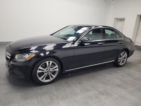 Used 2018 Mercedes-Benz C 300 Sedan image 2