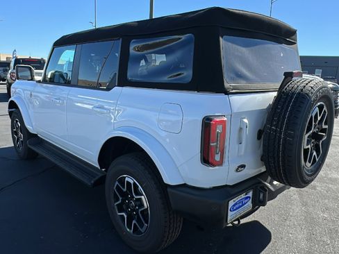 New 2025 Ford Bronco Outer Banks image 5