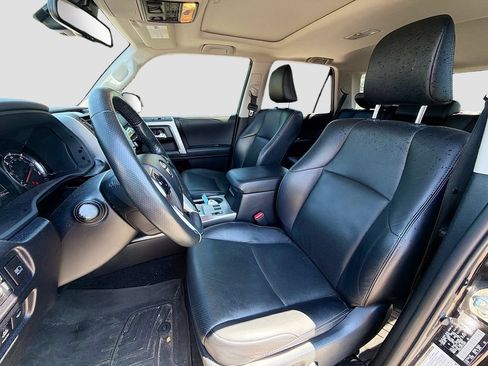 Used 2023 Toyota 4Runner Limited AWD/4WD image 24