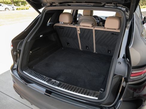 Used 2019 Porsche Cayenne AWD/4WD image 77