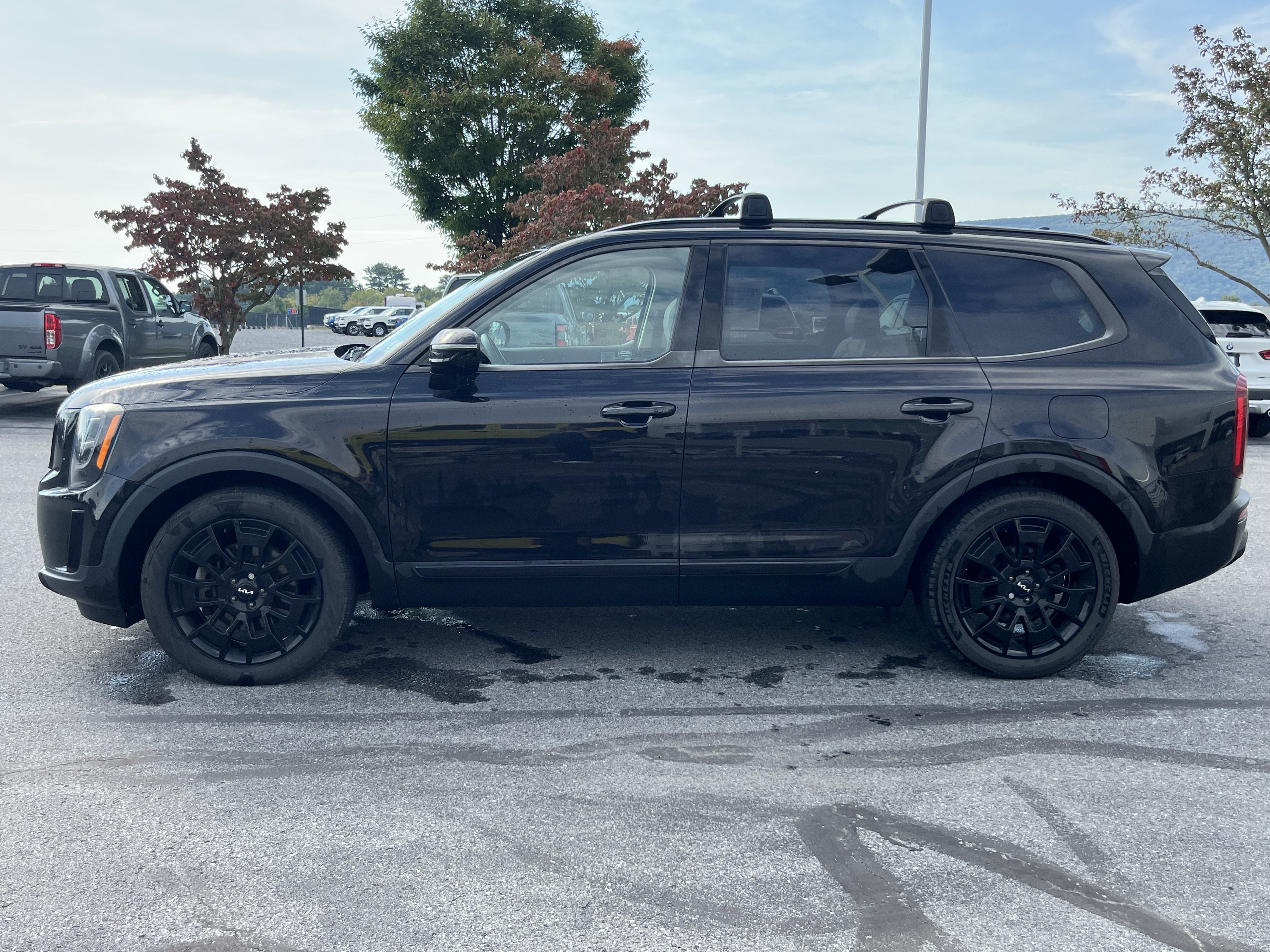 Used 2022 Kia Telluride SX w/ SX Prestige Package AWD/4WD image 10