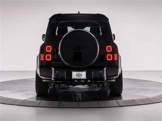 New 2026 Land Rover Defender 130 V8 AWD/4WD image 4