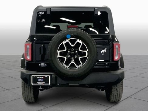 New 2025 Ford Bronco Outer Banks image 4