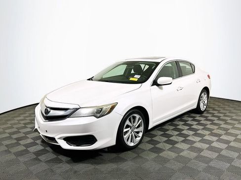 Used 2018 Acura ILX image 4