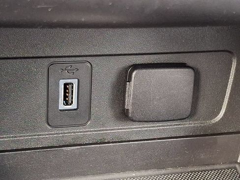 Used 2018 Ford Escape SE FWD image 26