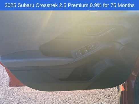 Used 2025 Subaru Crosstrek 2.0i Premium image 10