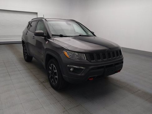 Used 2020 Jeep Compass Trailhawk AWD/4WD image 13
