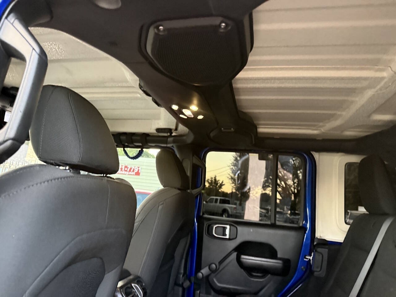 Used 2020 Jeep Wrangler Unlimited Sport AWD/4WD image 16