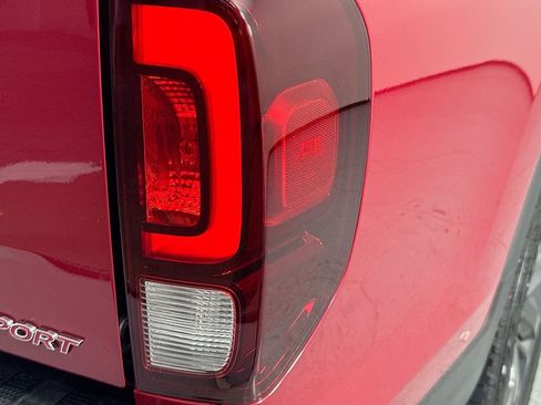 Certified 2025 Honda Ridgeline Sport image 30