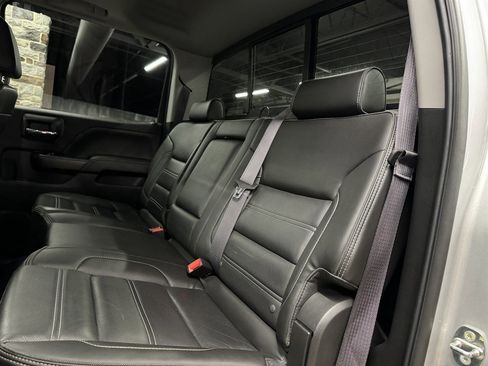 Used 2017 GMC Sierra 3500 Denali w/ Duramax Plus Package image 26