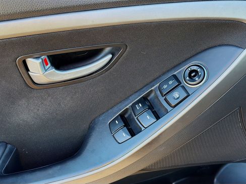 Used 2013 Hyundai Elantra GT image 20
