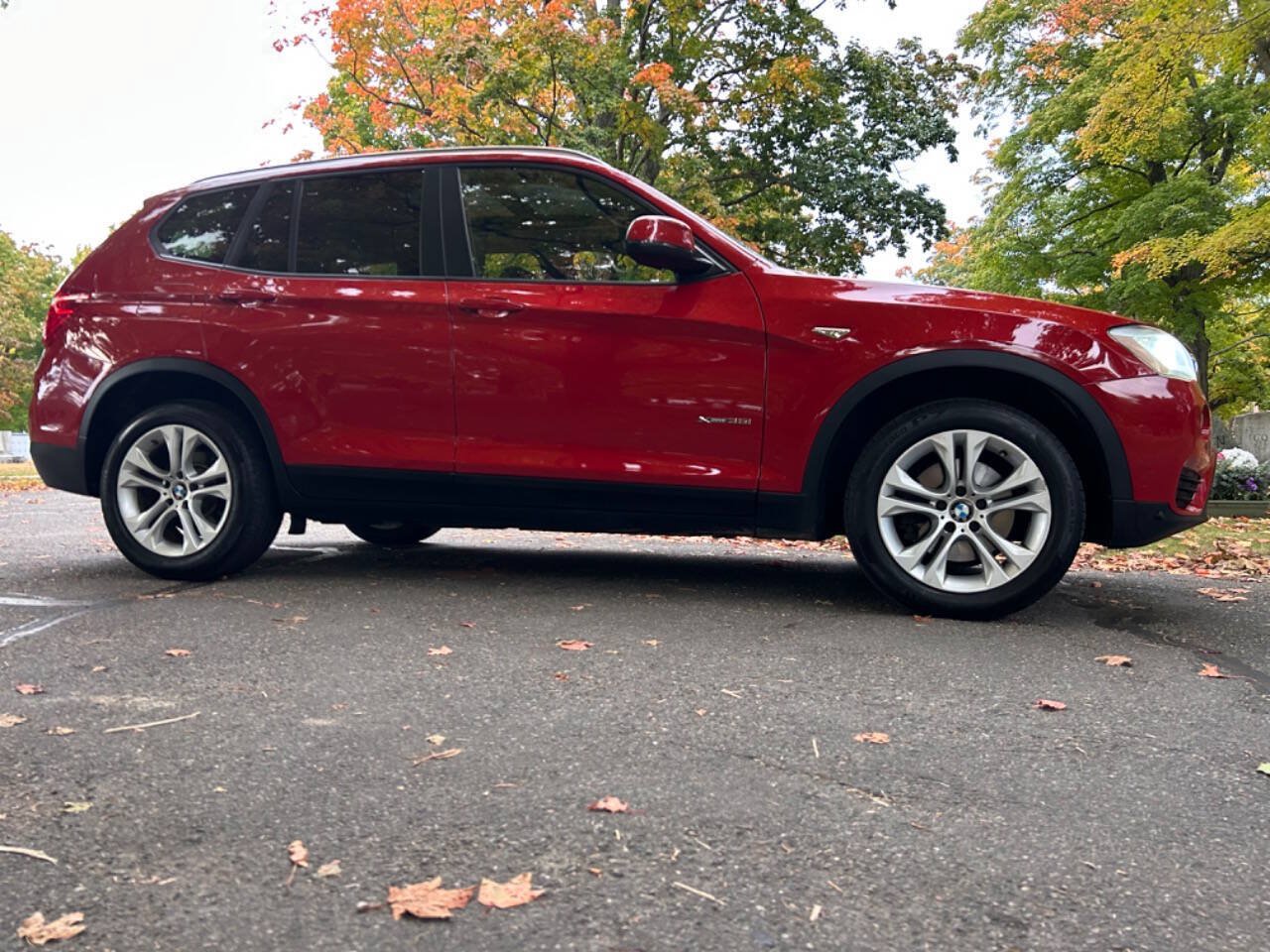 Used 2017 BMW X3 xDrive35i AWD/4WD image 1
