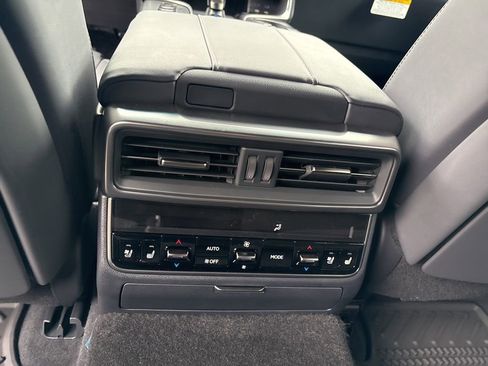 Certified 2025 Lexus LX 700h Overtrail w/ Accessory Package (Z1) AWD/4WD image 20