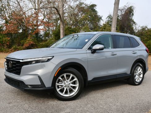 Used 2024 Honda CR-V EX-L image 3