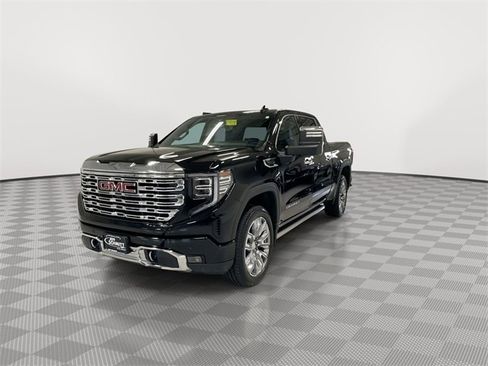 Certified 2024 GMC Sierra 1500 Denali w/ Denali Reserve Package image 5