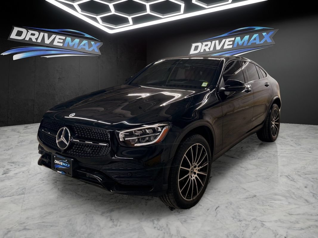 Used 2023 Mercedes-Benz GLC 300 4MATIC Coupe image 1
