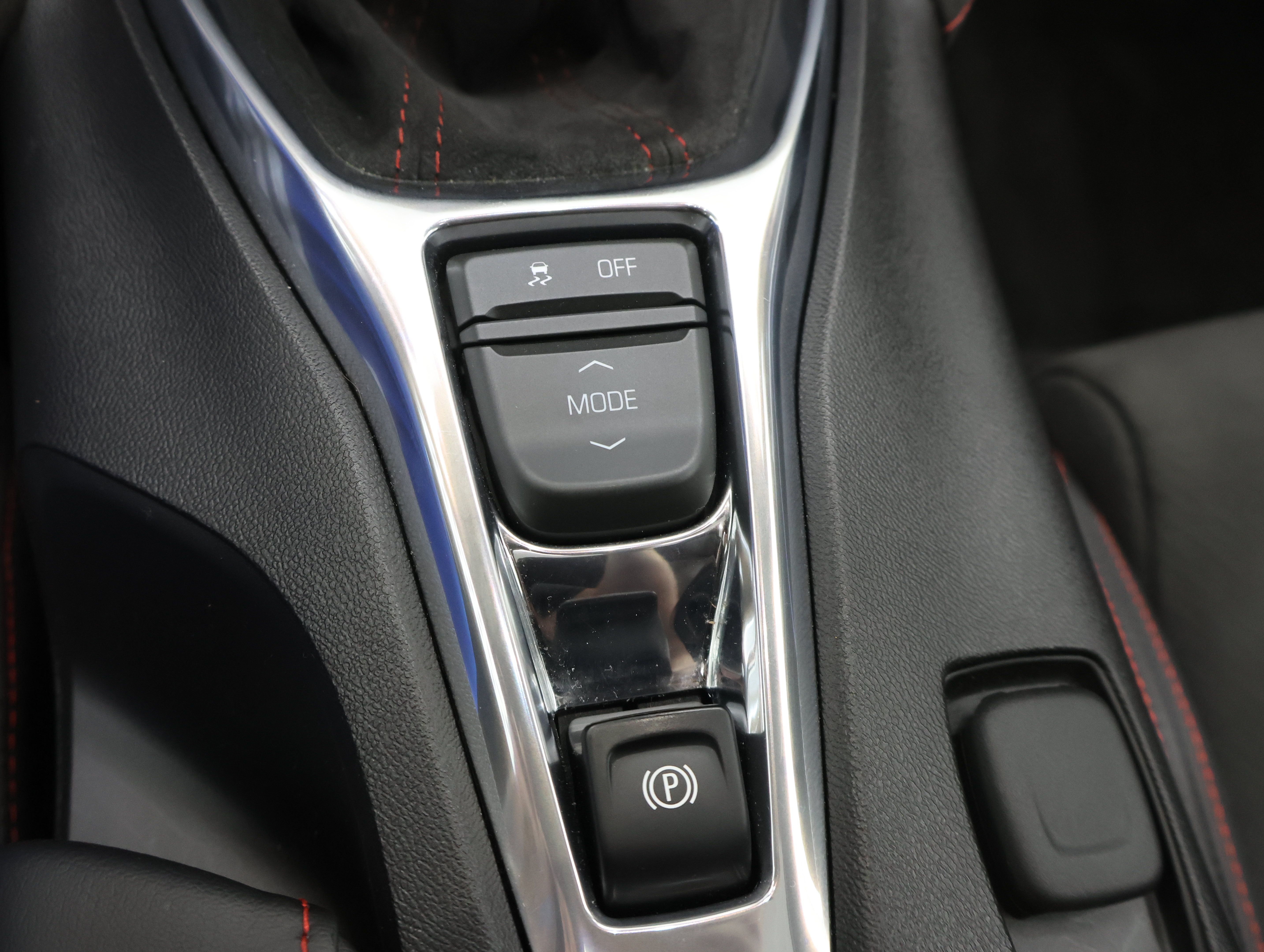 Used 2017 Chevrolet Camaro ZL1 RWD image 50