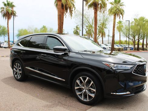 Used 2024 Acura MDX w/ Technology Package AWD/4WD image 8