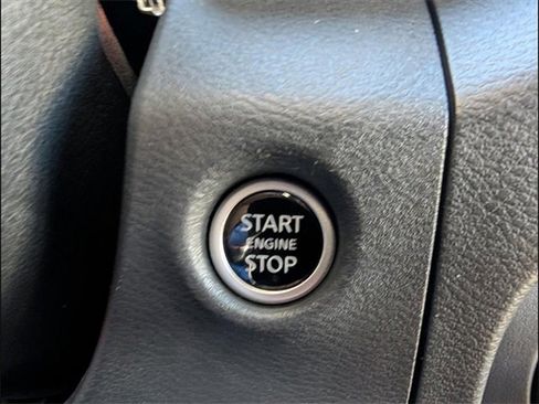 Used 2023 Nissan Frontier PRO-4X w/ Pro-4X Premium Package image 11