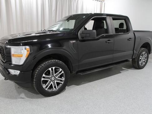 Used 2021 Ford F150 XL w/ STX Appearance Package image 3