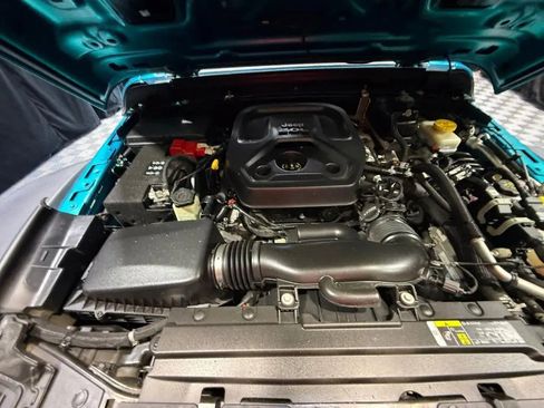Used 2019 Jeep Wrangler Unlimited Rubicon AWD/4WD image 22