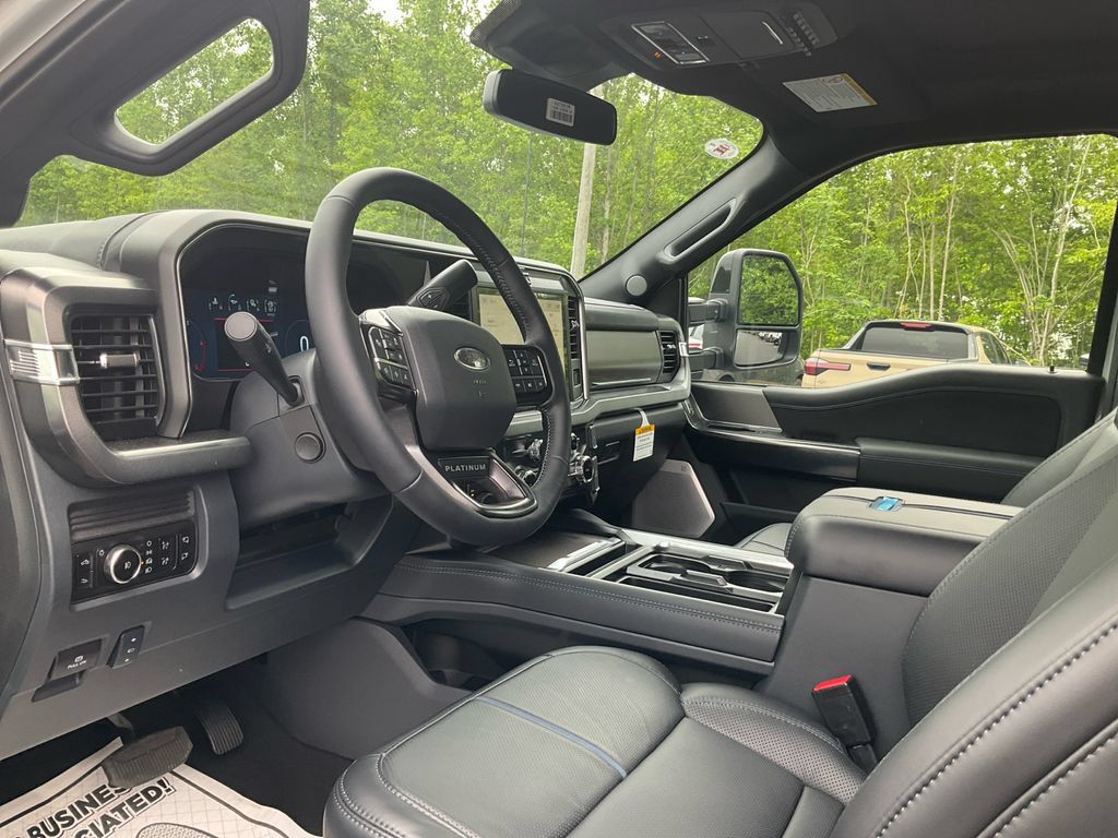 New 2026 Ford F250 Platinum AWD/4WD image 15