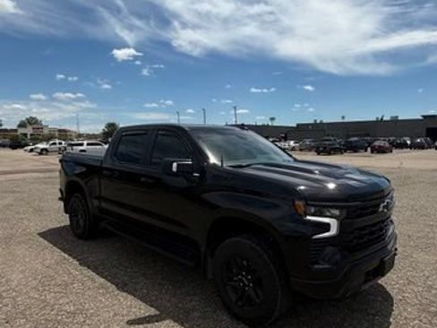 Used 2022 Chevrolet Silverado 1500 LT Trail Boss w/ LT Trail Boss Premium Package AWD/4WD image 1