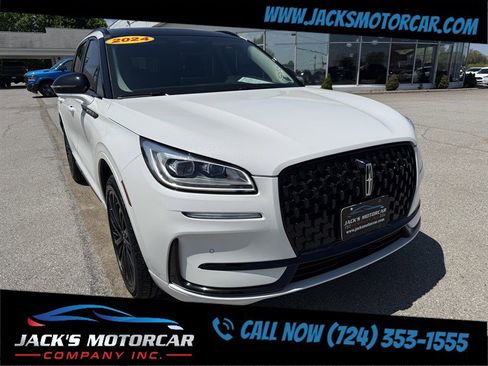 Used 2024 Lincoln Corsair Reserve w/ Equipment Group 201A AWD/4WD image 5