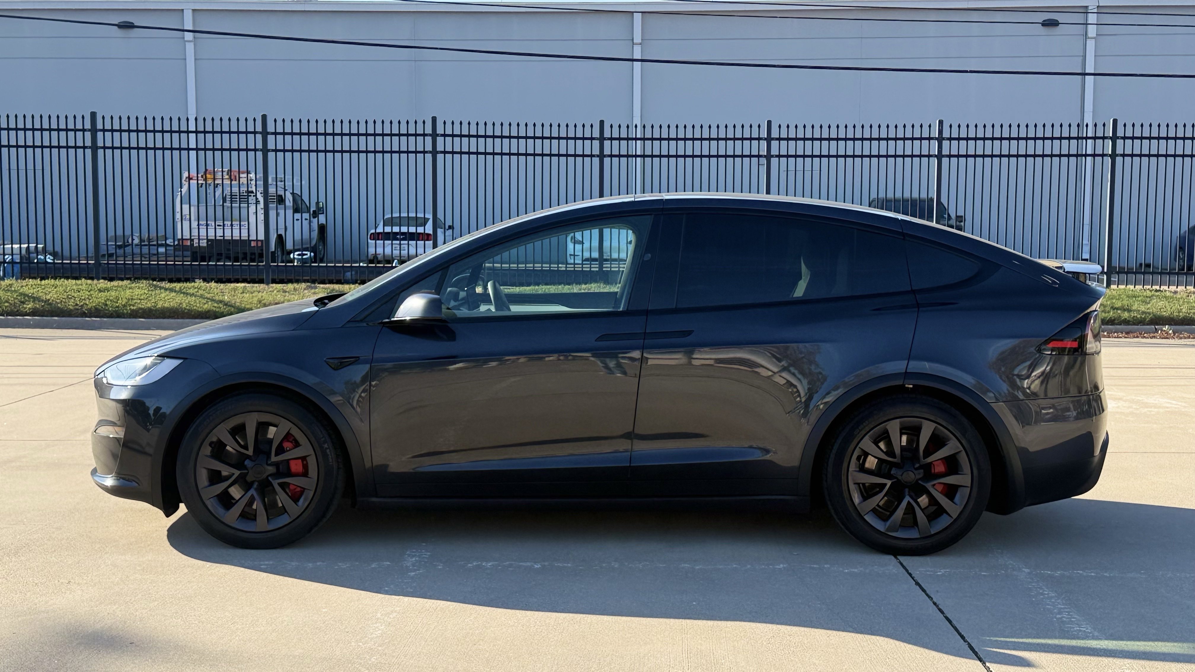Used 2024 Tesla Model X Plaid AWD/4WD image 7