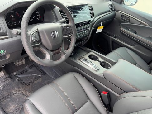 New 2025 Honda Ridgeline TrailSport+ image 17