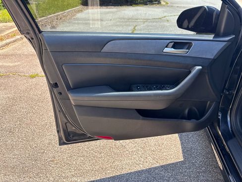 Used 2018 Hyundai Sonata SEL FWD image 10