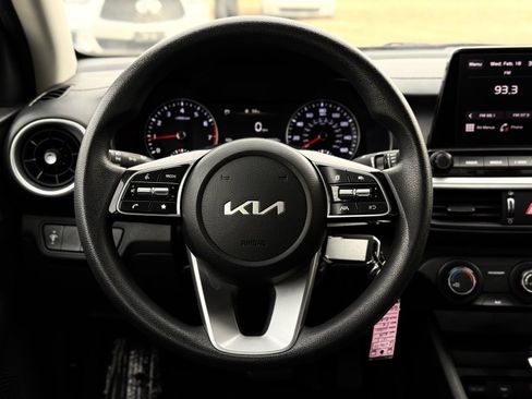 Used 2024 Kia Forte LX image 35