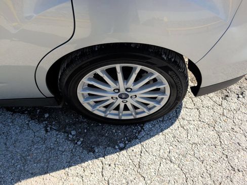 Used 2016 Ford C-MAX SE image 11