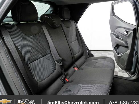 New 2027 Chevrolet Bolt LT w/ Comfort Package FWD image 20
