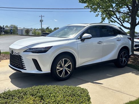 Used 2025 Lexus RX 350 Premium w/ Accessory Package (Z1) image 5