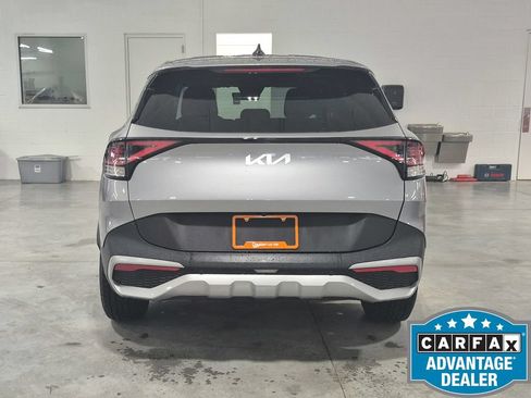 Used 2023 Kia Sportage LX FWD image 6