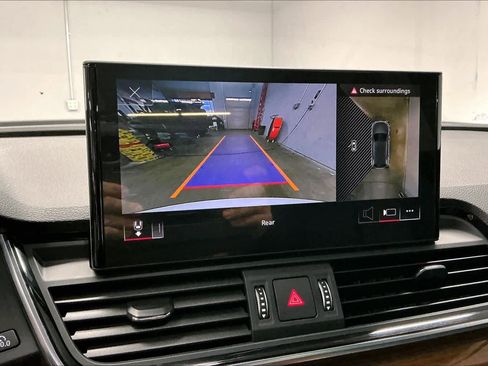 Used 2023 Audi Q5 2.0T Premium Plus w/ Premium Plus Package image 23