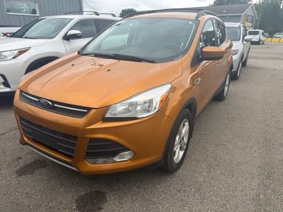 Used 2016 Ford Escape SE w/ Equipment Group 201A
