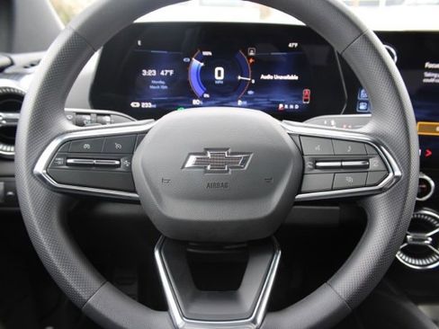 New 2025 Chevrolet Blazer EV LT w/ Midnight/Sport Edition image 17