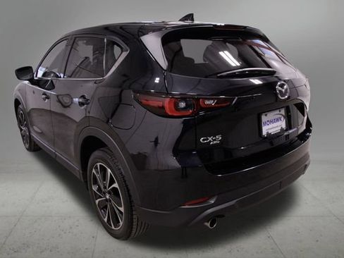 Used 2023 MAZDA CX-5 AWD 2.5 S w/ Premium Plus Pkg image 3